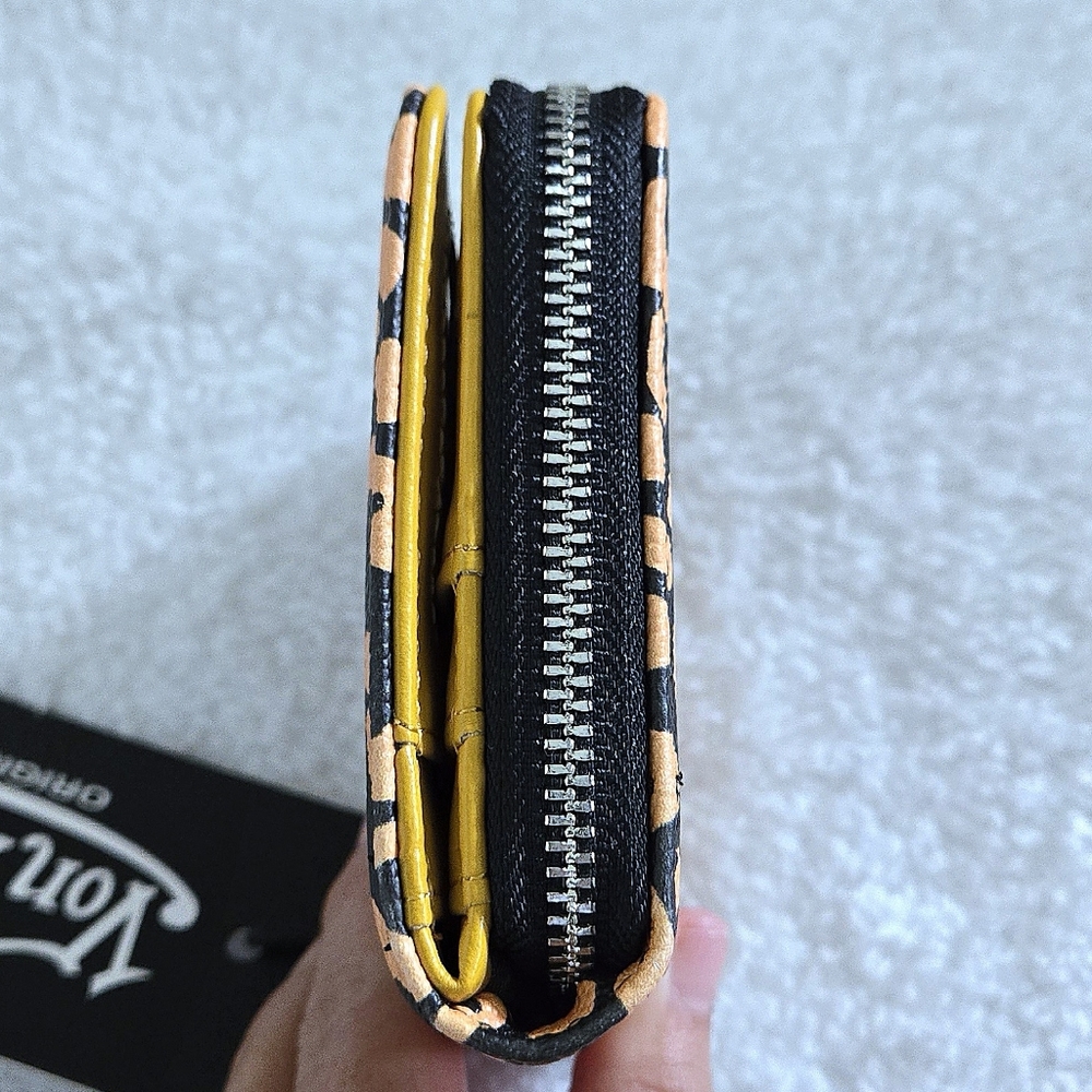 Von Dutch "Orange🧡 Cheetah" Bifold✌️ Wallet - NWT - Picture 4 of 16